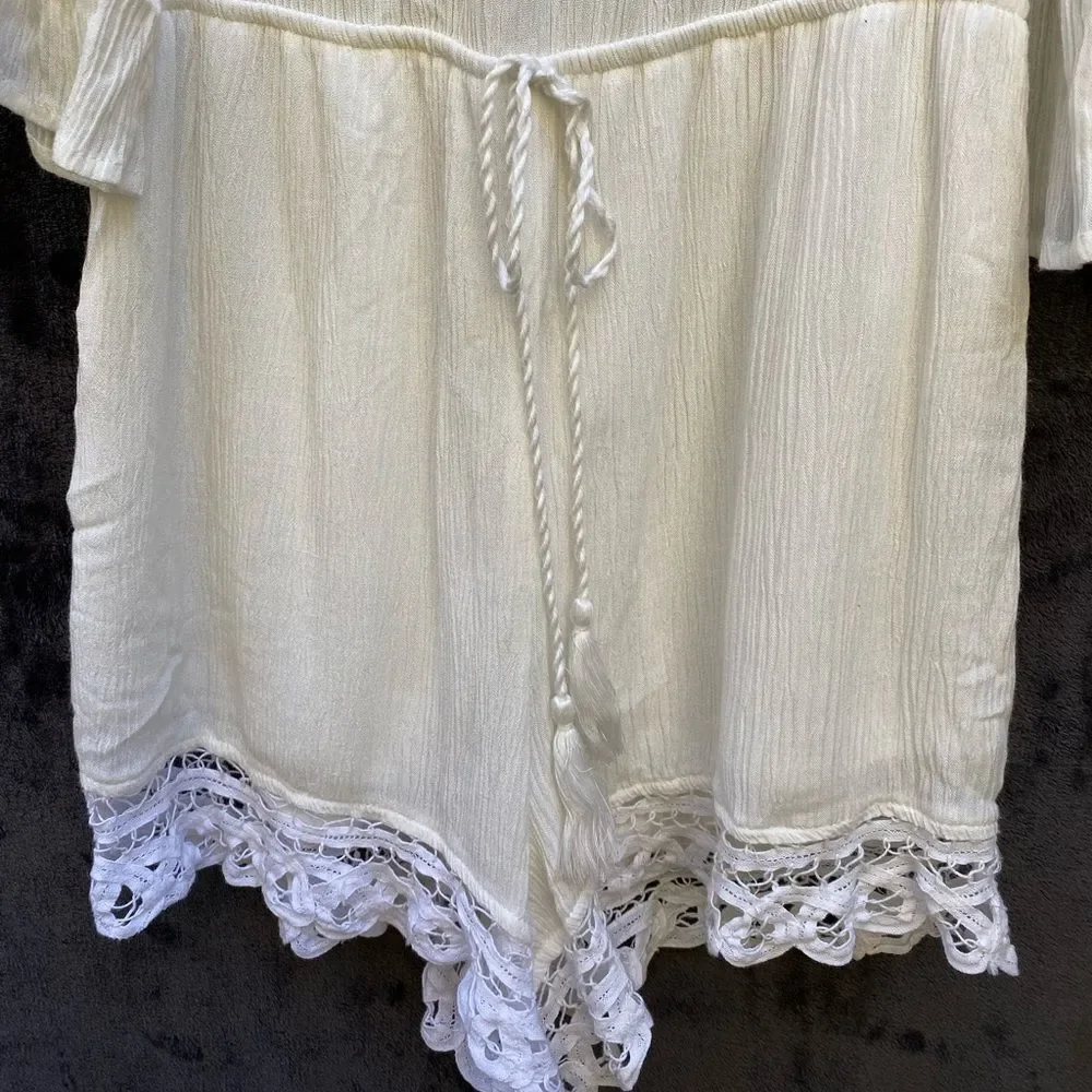Flying‎ Tomato Shorts Romper - Picture 3 of 8